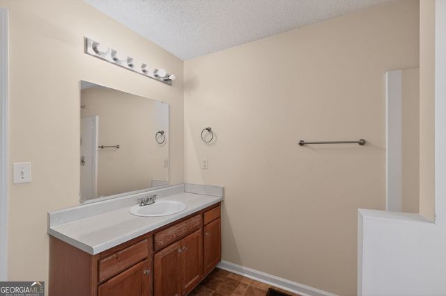 13 Sidney, Rockmart, GA 30153