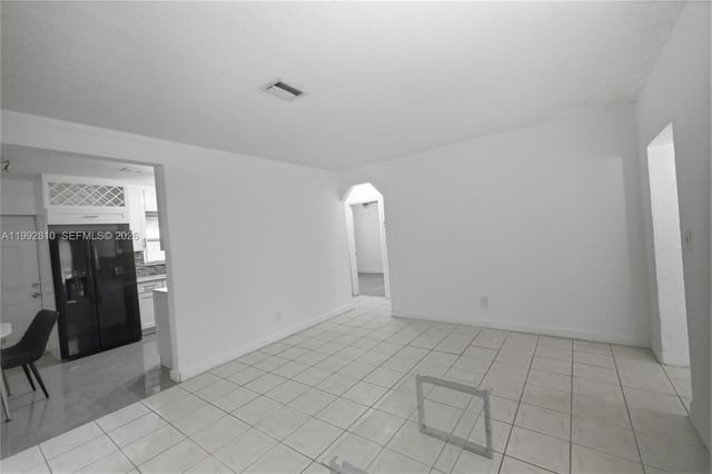 1425 NW 10th Pl 1425, Fort Lauderdale, FL 33311