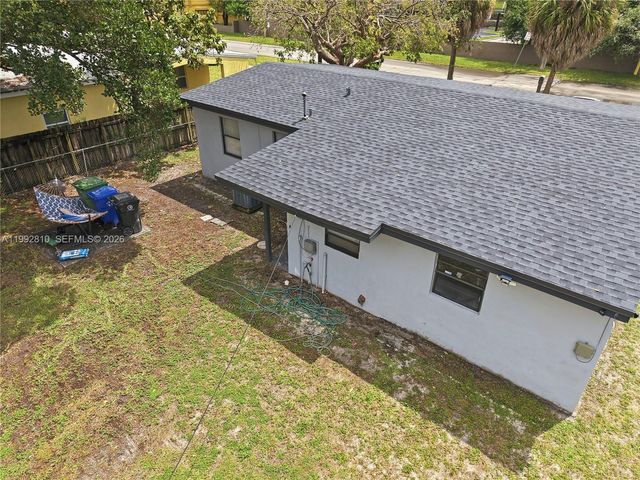 1425 NW 10th Pl 1425, Fort Lauderdale, FL 33311