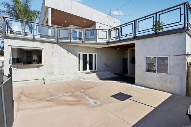 5050 September Street, San Diego, CA 92110