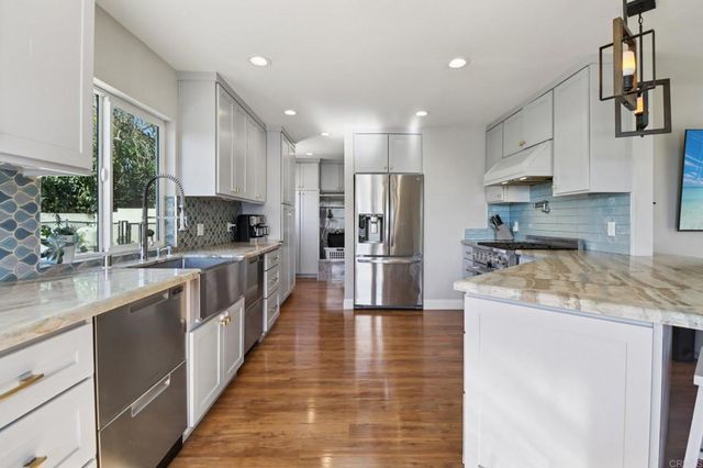 5050 September Street, San Diego, CA 92110