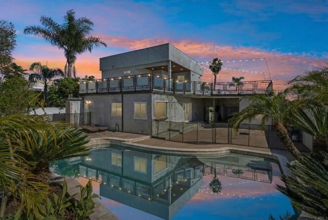 5050 September Street, San Diego, CA 92110