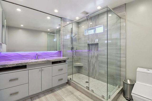 5050 September Street, San Diego, CA 92110