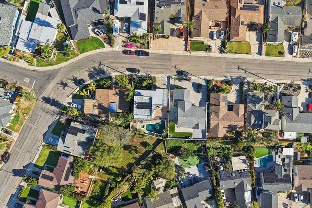 5050 September Street, San Diego, CA 92110