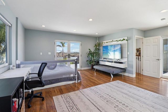 5050 September Street, San Diego, CA 92110