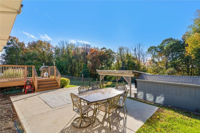 250 Harris Road, Smithfield, RI 02917