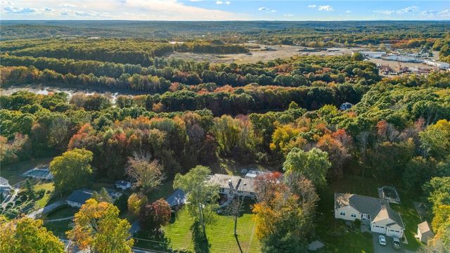 250 Harris Road, Smithfield, RI 02917