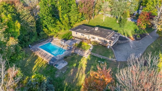 250 Harris Road, Smithfield, RI 02917