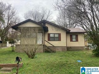305 12TH AVENUE NE, Graysville, AL 35073