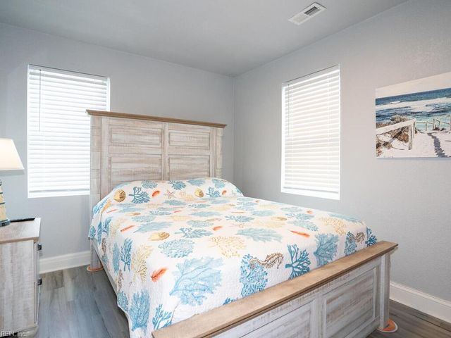 39 W Sunset RD, Hampton, VA 23669