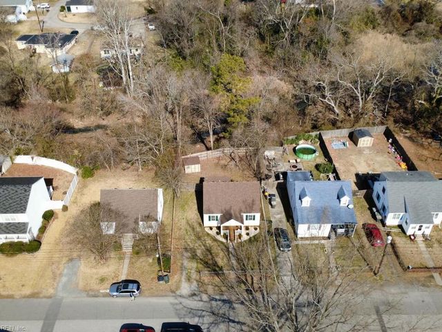 39 W Sunset RD, Hampton, VA 23669