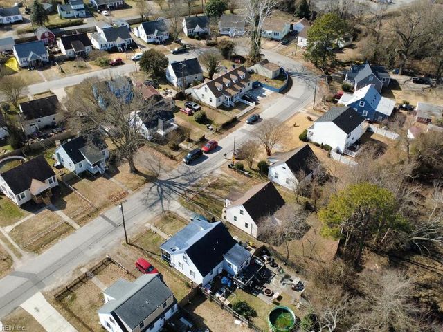 39 W Sunset RD, Hampton, VA 23669