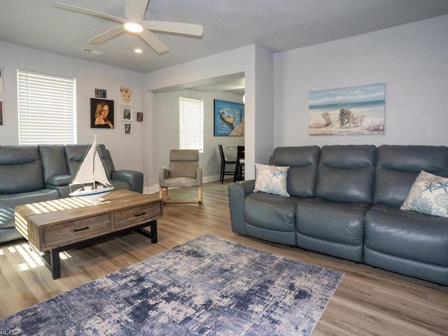 39 W Sunset RD, Hampton, VA 23669