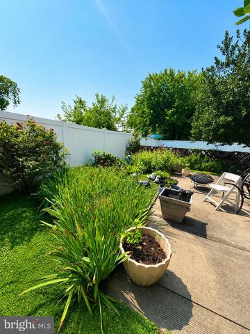 8412 GIBBS PL, Philadelphia, PA 19153