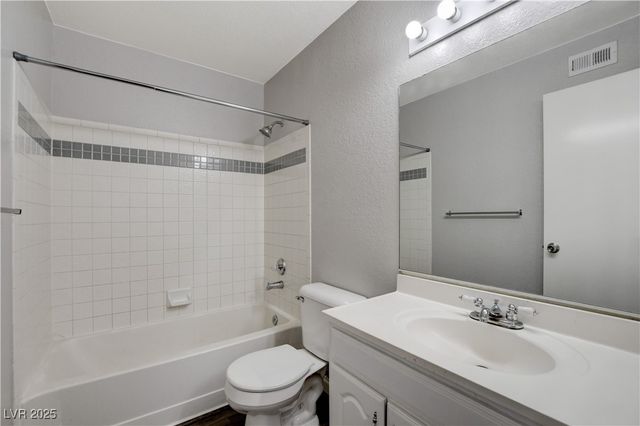 5260 Mission Monterey Lane 102, Las Vegas, NV 89107