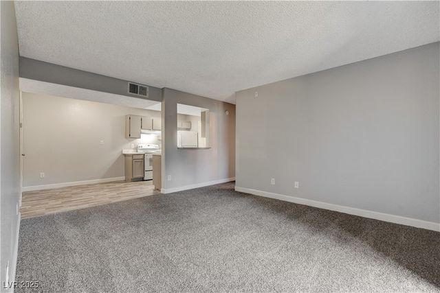 5260 Mission Monterey Lane 102, Las Vegas, NV 89107