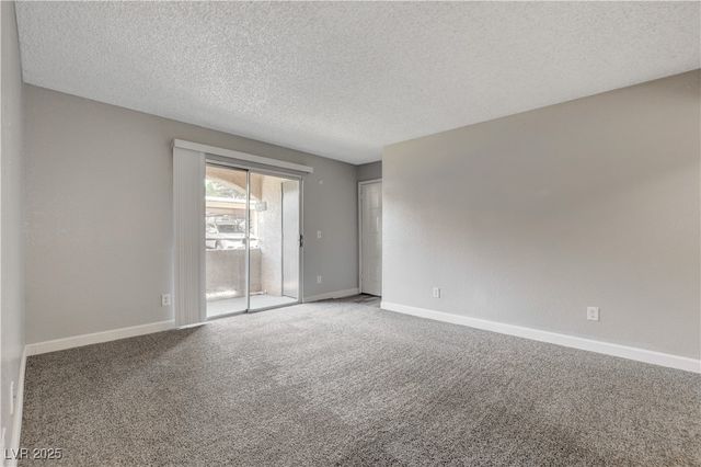 5260 Mission Monterey Lane 102, Las Vegas, NV 89107