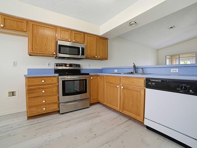 32744 WESTWOOD LOOP, Leesburg, FL 34748