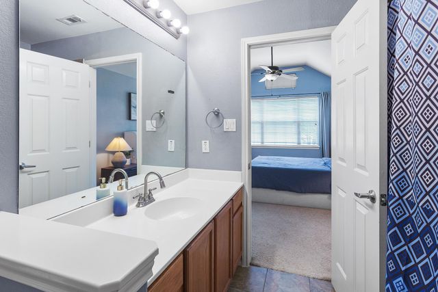 2632 Century Park BLVD 37, Austin, TX 78727