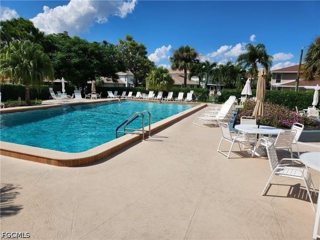3369 Yukon CIR 1, Fort Myers, FL 33907
