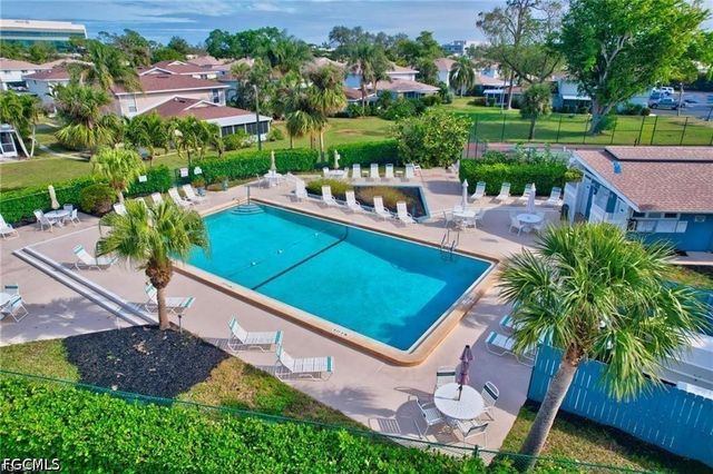3369 Yukon CIR 1, Fort Myers, FL 33907