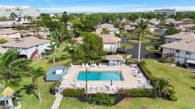 3369 Yukon CIR 1, Fort Myers, FL 33907
