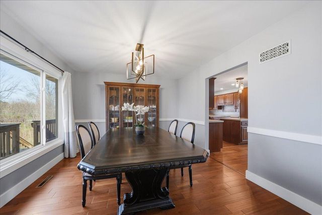 1686 W 300 N, La Porte, IN 46350