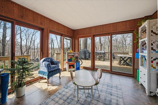 1686 W 300 N, La Porte, IN 46350