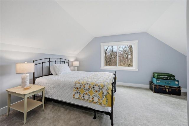 1686 W 300 N, La Porte, IN 46350