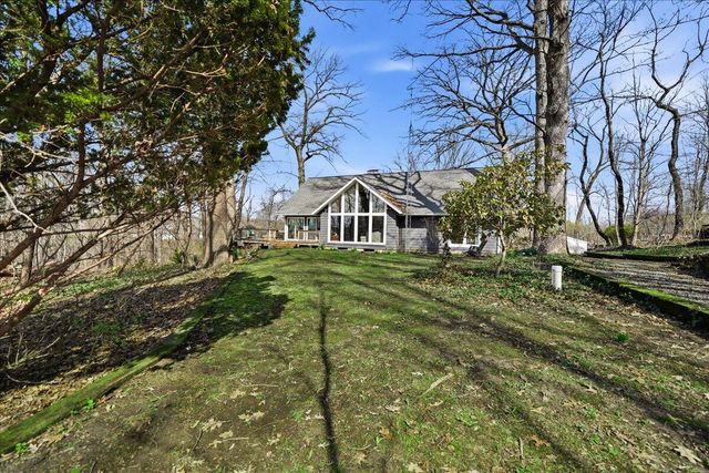 1686 W 300 N, La Porte, IN 46350