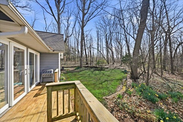 1686 W 300 N, La Porte, IN 46350
