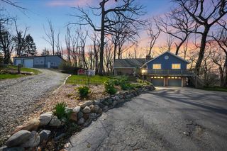 1686 W 300 N, La Porte, IN 46350