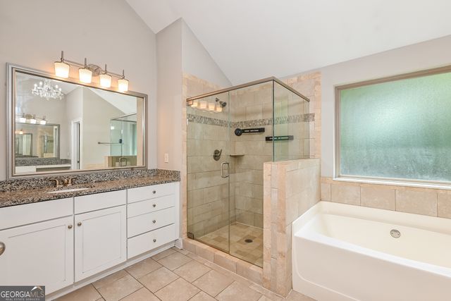 4840 Chickadee Lane, Ellenwood, GA 30294