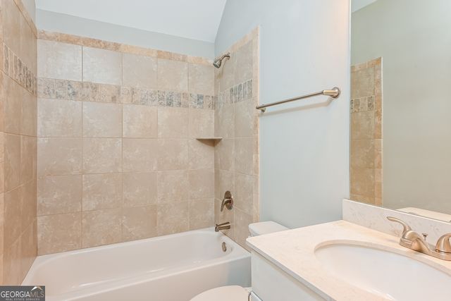4840 Chickadee Lane, Ellenwood, GA 30294