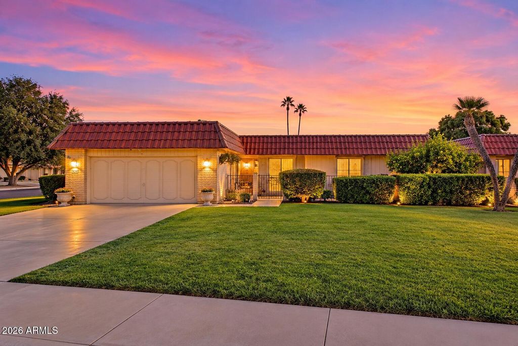 9501 W OAK RIDGE Drive, Sun City, AZ 85351 — exterior