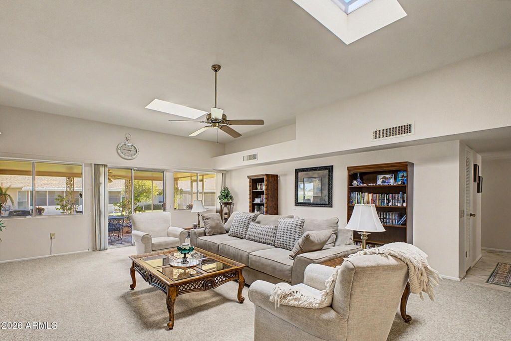 9501 W OAK RIDGE Drive, Sun City, AZ 85351 — photo 2