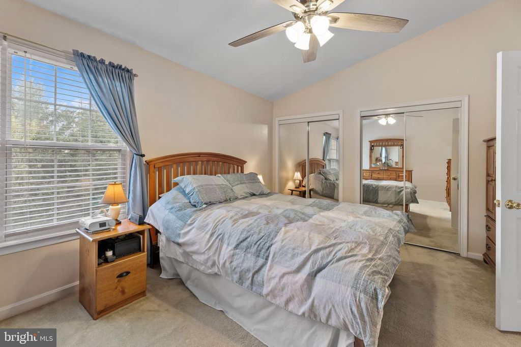 Image 24 of property listing at 15086 JARRELL PL, Woodbridge, VA 22193