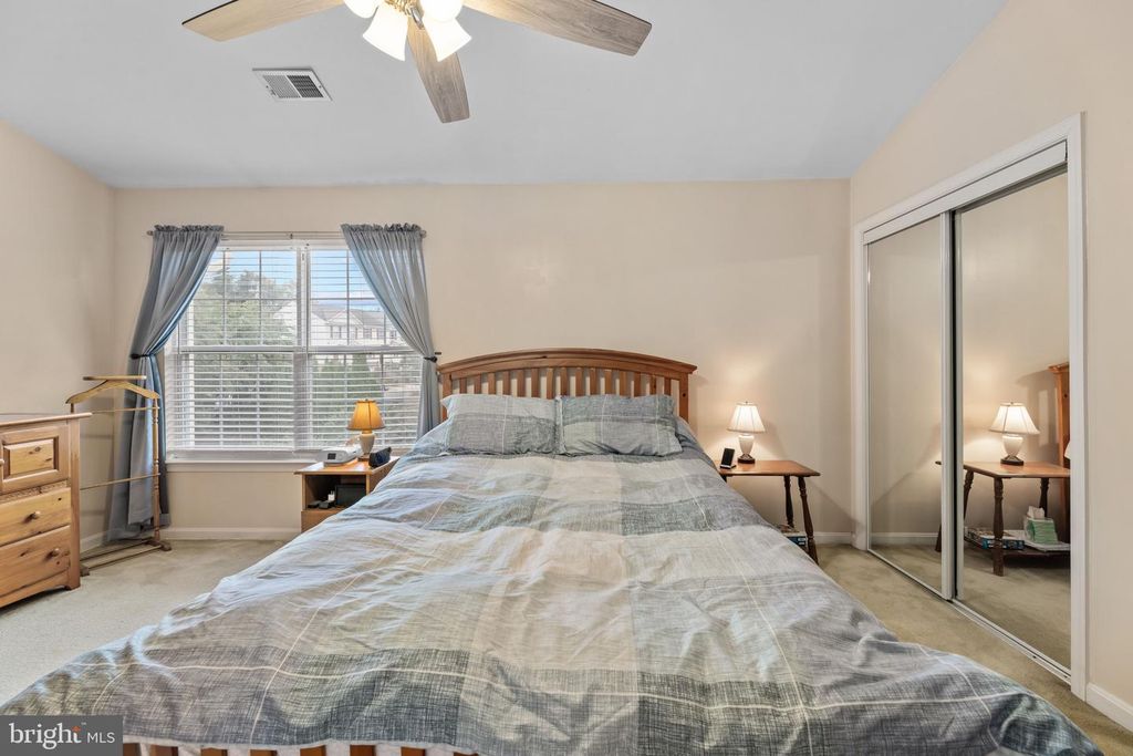 Image 25 of property listing at 15086 JARRELL PL, Woodbridge, VA 22193