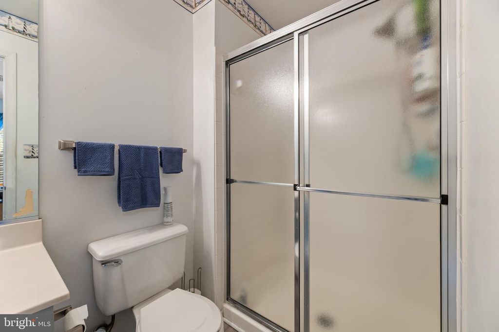 Image 26 of property listing at 15086 JARRELL PL, Woodbridge, VA 22193