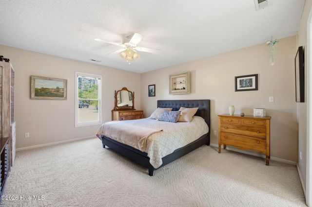 218 Lake Arthur Drive, Newport, NC 28570