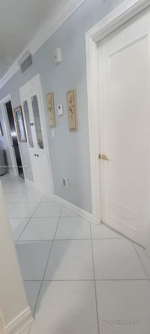 3600 NE 170th Street 404, North Miami Beach, FL 33160