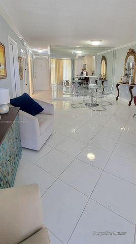 3600 NE 170th Street 404, North Miami Beach, FL 33160