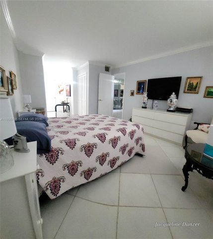 3600 NE 170th Street 404, North Miami Beach, FL 33160
