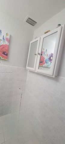 3600 NE 170th Street 404, North Miami Beach, FL 33160