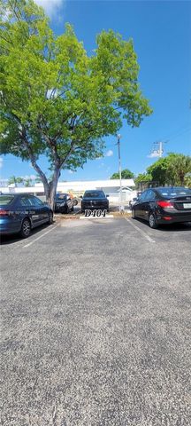 3600 NE 170th Street 404, North Miami Beach, FL 33160