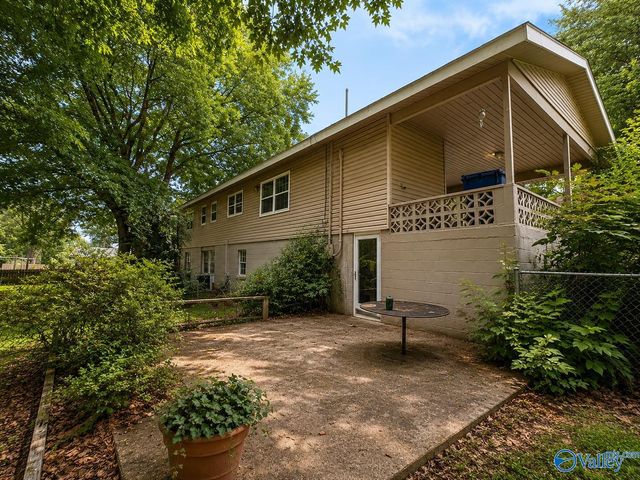 4605 Mountain Crest Drive, Guntersville, AL 35976