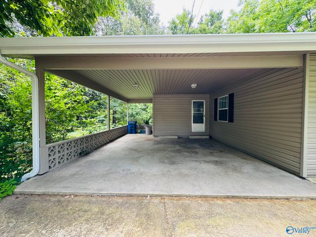 4605 Mountain Crest Drive, Guntersville, AL 35976