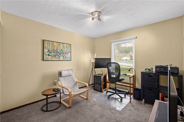 2554B Pheasant Run, Franklin Park, PA 15090