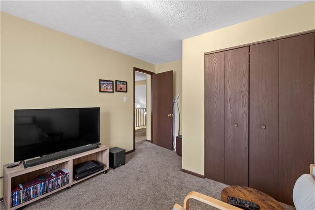 2554B Pheasant Run, Franklin Park, PA 15090