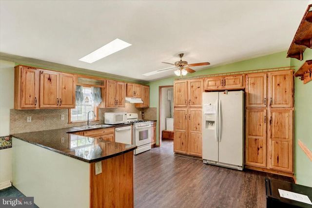 2023 ESHELMAN ST, Middletown, PA 17057